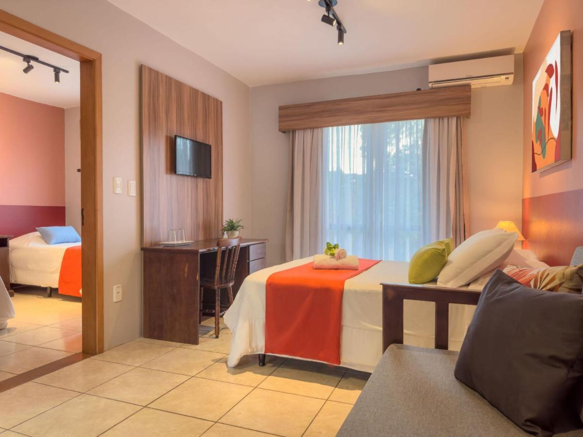 Luzzy Hotel Canela Exterior foto